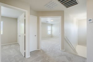  Photo 36
