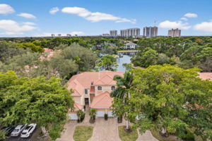 Aerial Front Exterior 1-marker