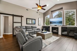 Eagle Nest Cir-S0810-010.jpg