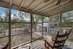 Screened-in Porch