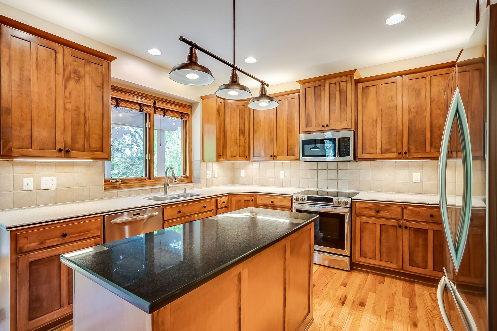 1522 N Krug Cir-19