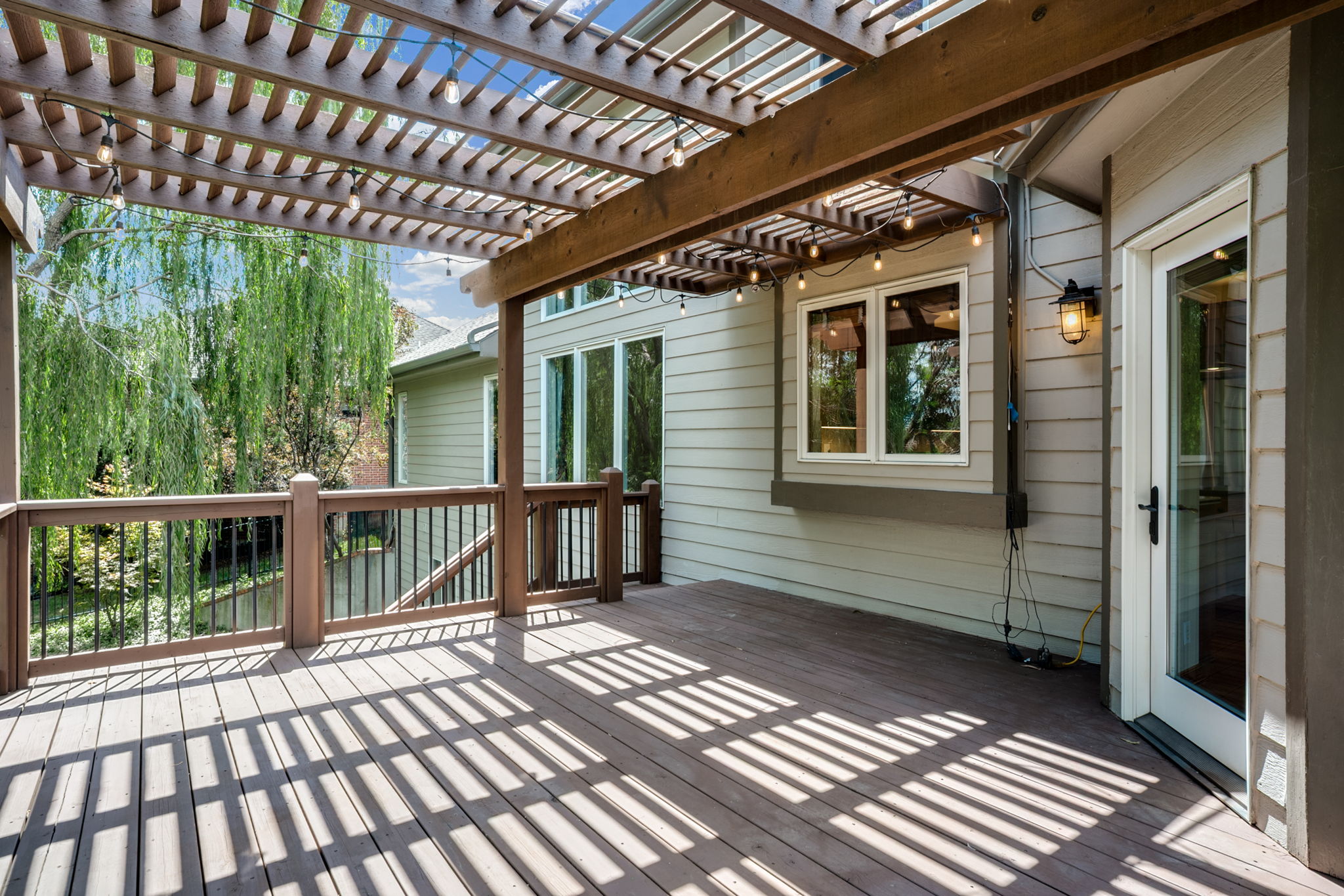 1522 N Krug Cir-74