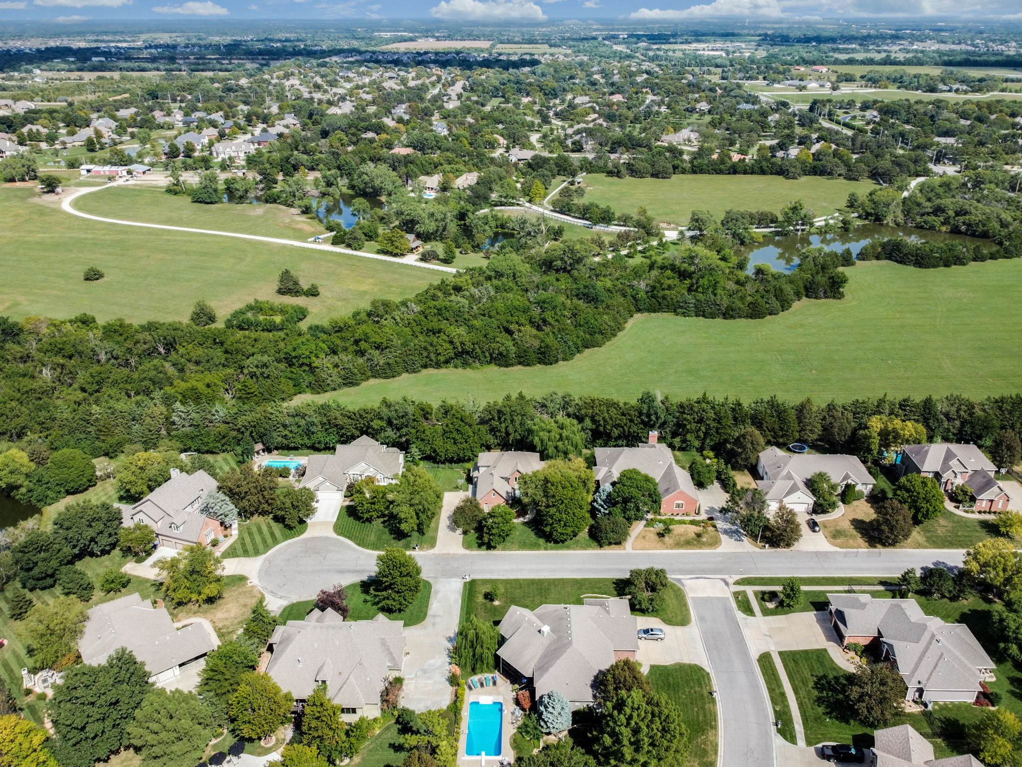 1522 N Krug Cir-84