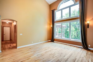 1522 N Krug Cir-10