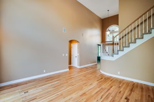 1522 N Krug Cir-12