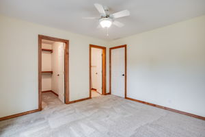 1522 N Krug Cir-40