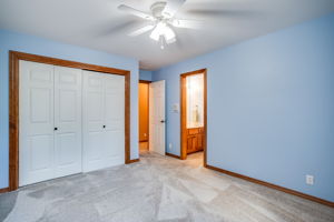 1522 N Krug Cir-44