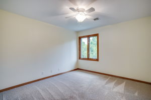 1522 N Krug Cir-47
