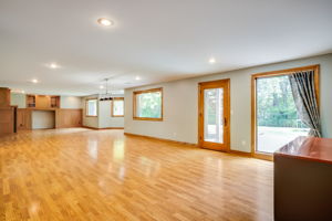 1522 N Krug Cir-51