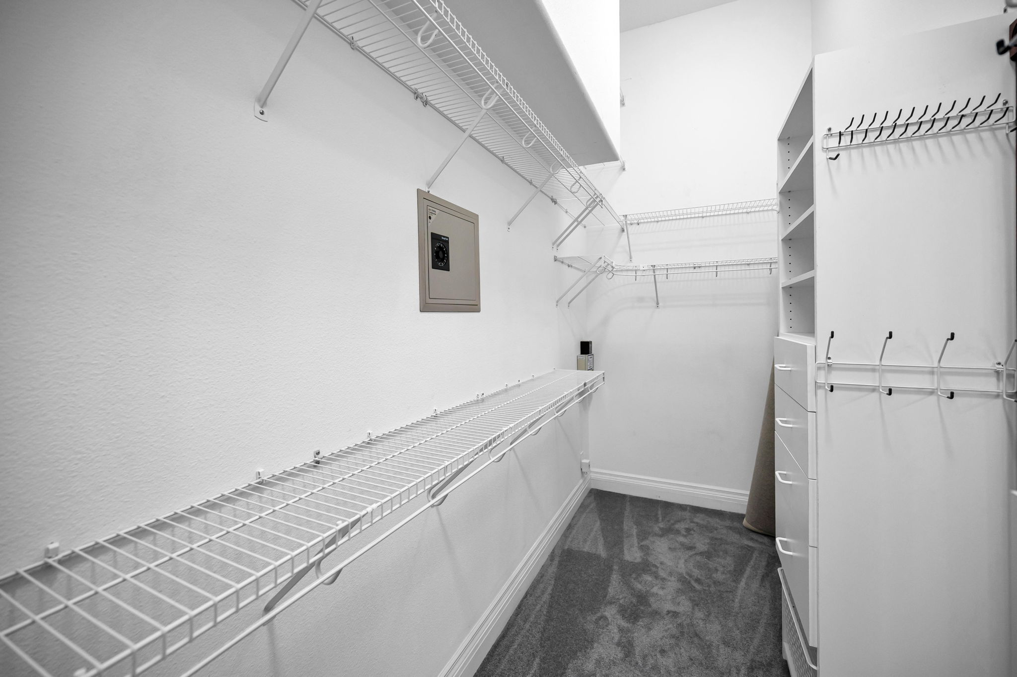 Primary Bedroom Walk-in Closet10a