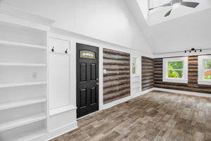 1522 Victory St-5