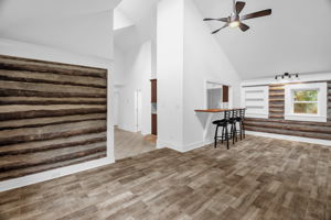1522 Victory St-6