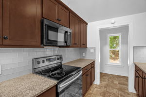 1522 Victory St-14