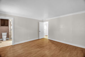 1522 Victory St-18