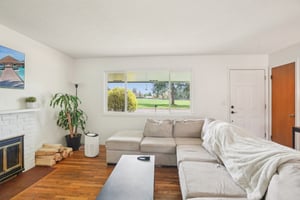 NE Couch Ct-1504-012.jpg