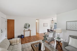 NE Couch Ct-S1101-010.jpg