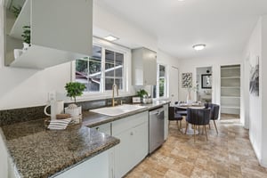 NE Couch Ct-S1101-018.jpg