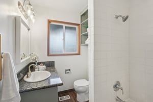 NE Couch Ct-S1101-026.jpg