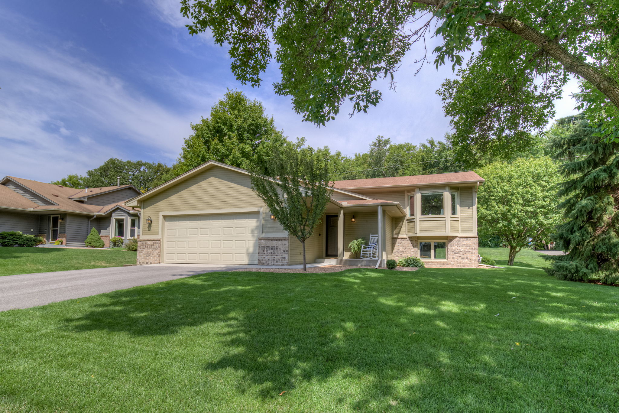  15222 68th Place N, Maple Grove, MN 55311, US