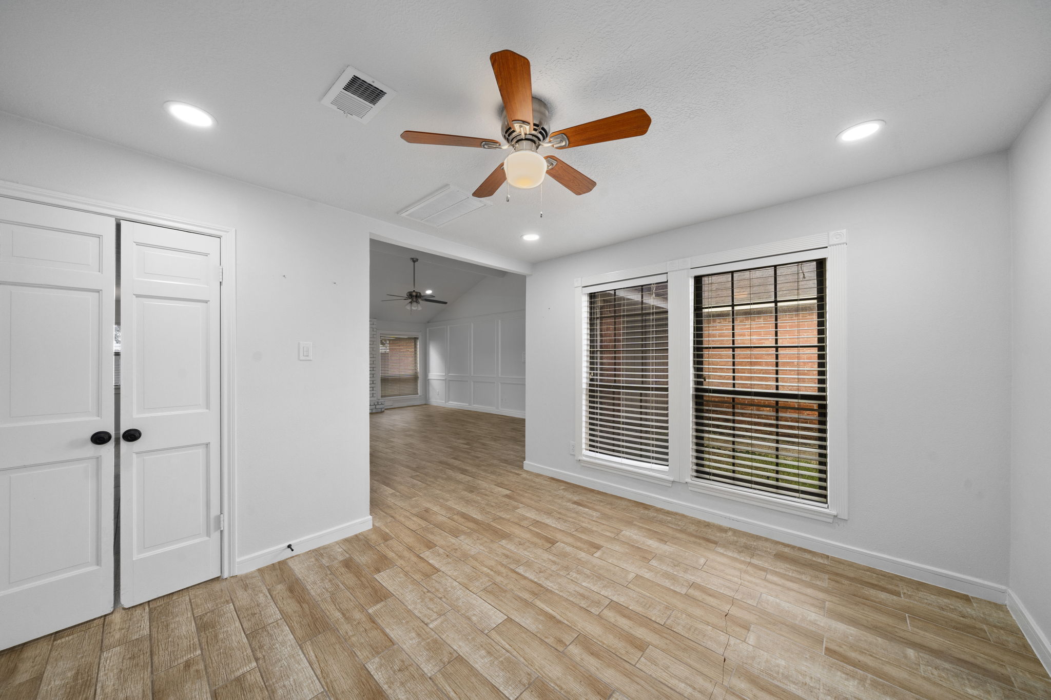 15223 Rio Plaza Dr, Houston, TX 77083 | Studio Vos, Inc.