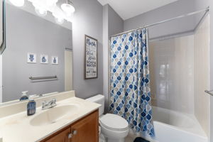  Photo 47
