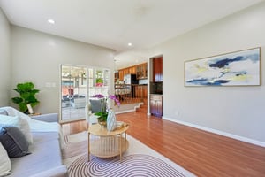 Johnson Ave-S2404-014.jpg