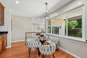 Johnson Ave-S2404-024.jpg