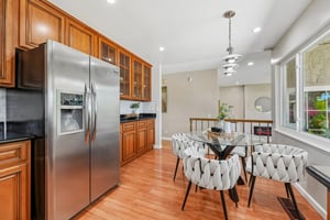 Johnson Ave-S2404-025.jpg