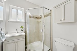 Johnson Ave-S2404-035.jpg