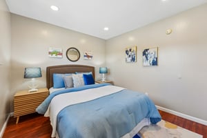 Johnson Ave-S2404-048.jpg