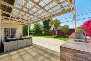 Johnson Ave-S2404-066.jpg