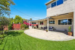 Johnson Ave-S2404-069.jpg