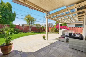 Johnson Ave-S2404-072.jpg