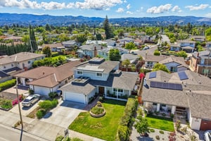 Johnson Ave-S2404-075.jpg