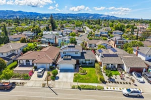 Johnson Ave-S2404-076.jpg