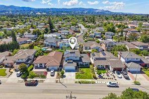 Johnson Ave-S2404-079.jpg