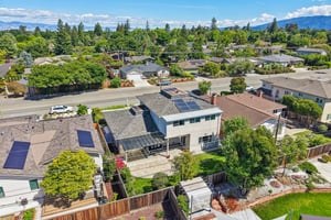 Johnson Ave-S2404-088.jpg