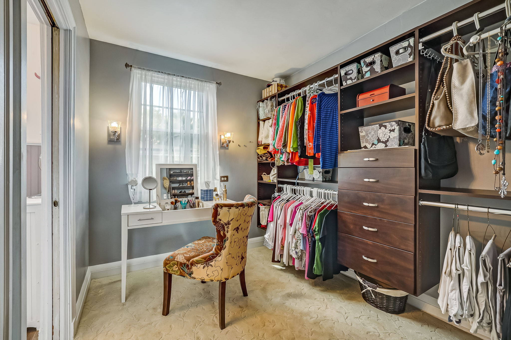 Primary Bedroom Closet