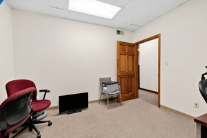  Photo 44