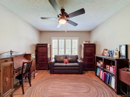  Photo 44