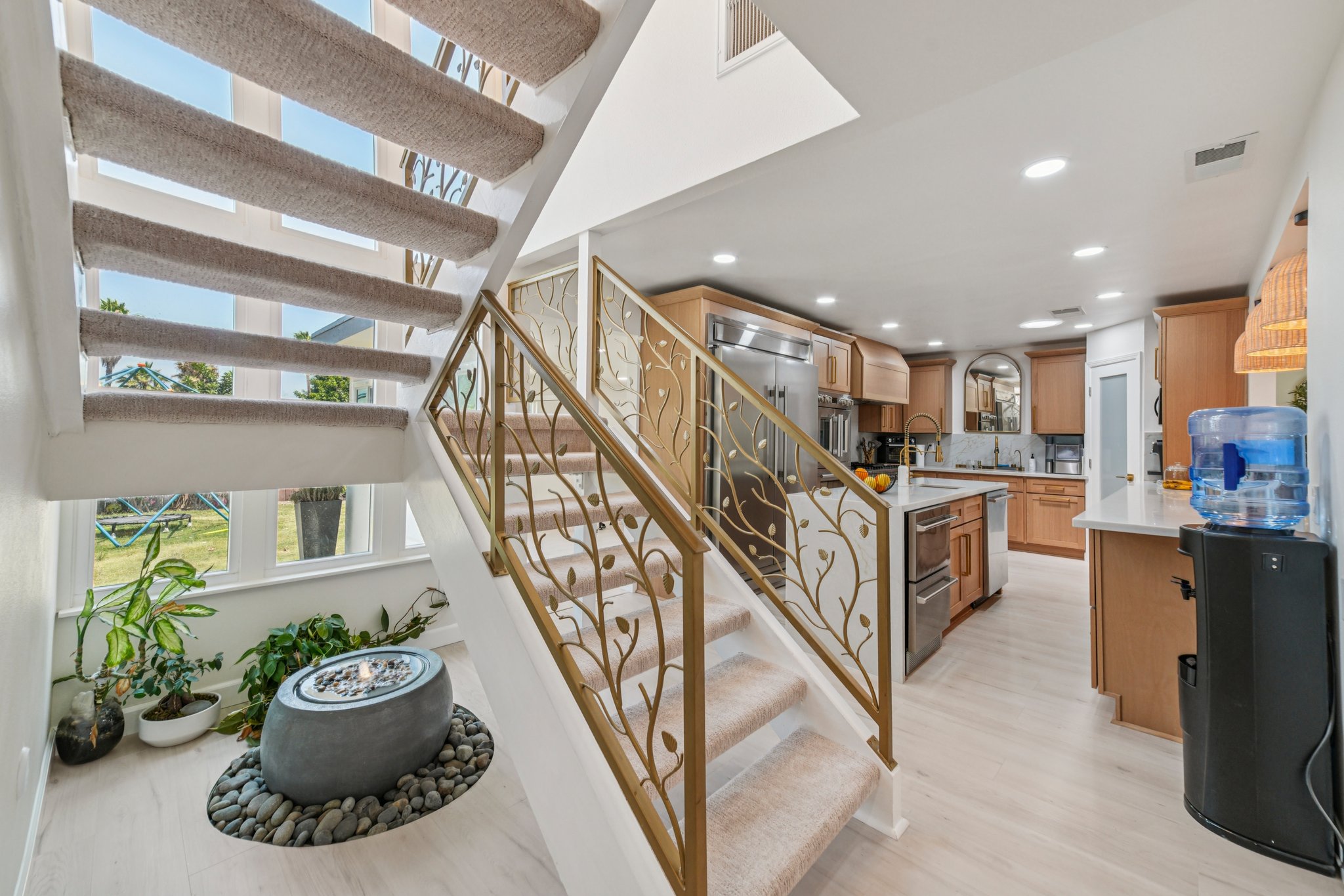 Rolling Ridge Dr-S2606-014.jpg