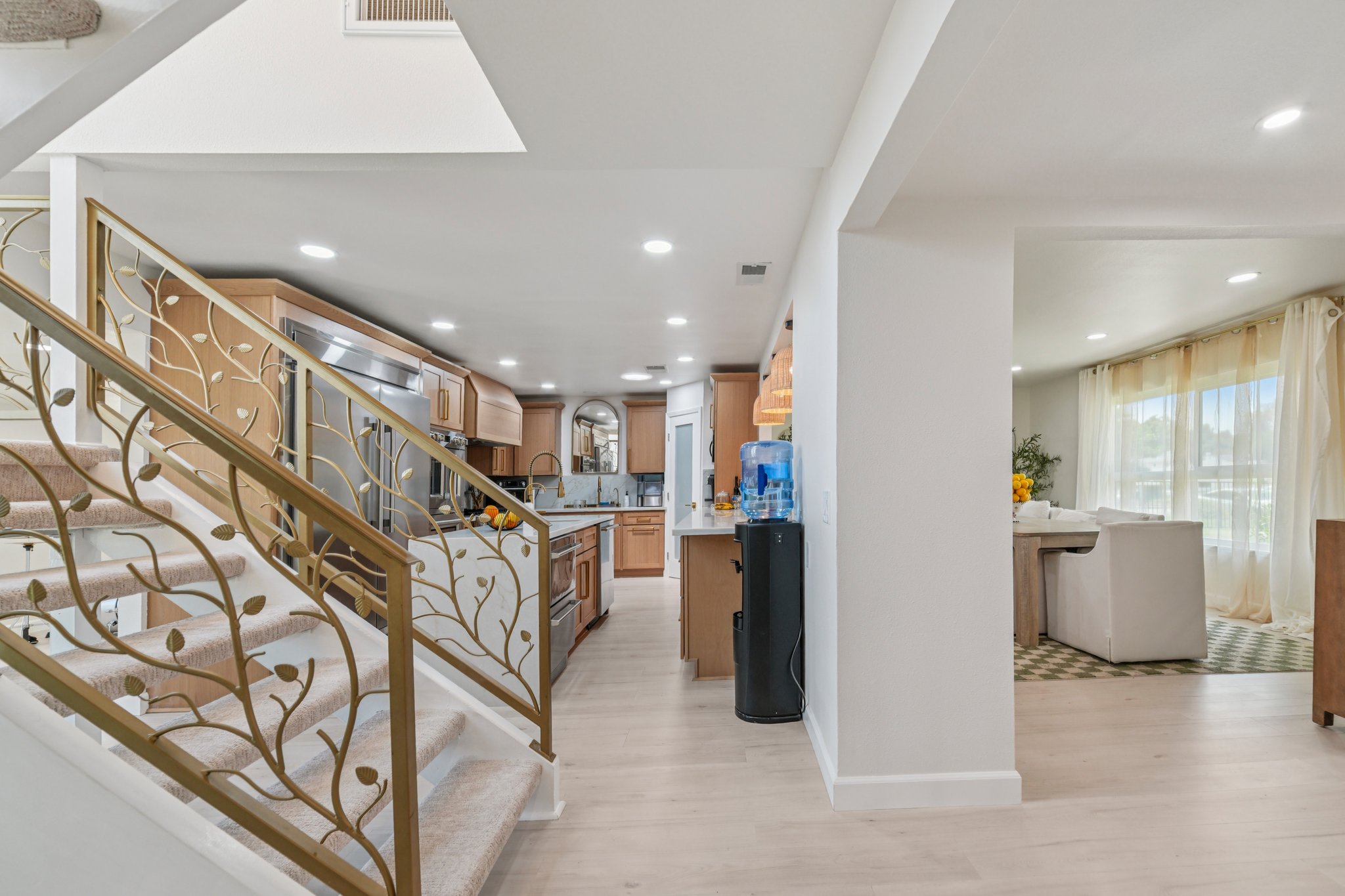 Rolling Ridge Dr-S2606-018.jpg