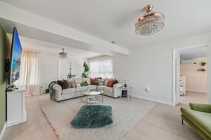 Rolling Ridge Dr-S2606-008.jpg