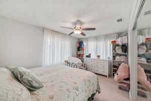 Rolling Ridge Dr-S2606-024.jpg