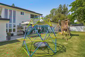 Rolling Ridge Dr-S2606-037.jpg