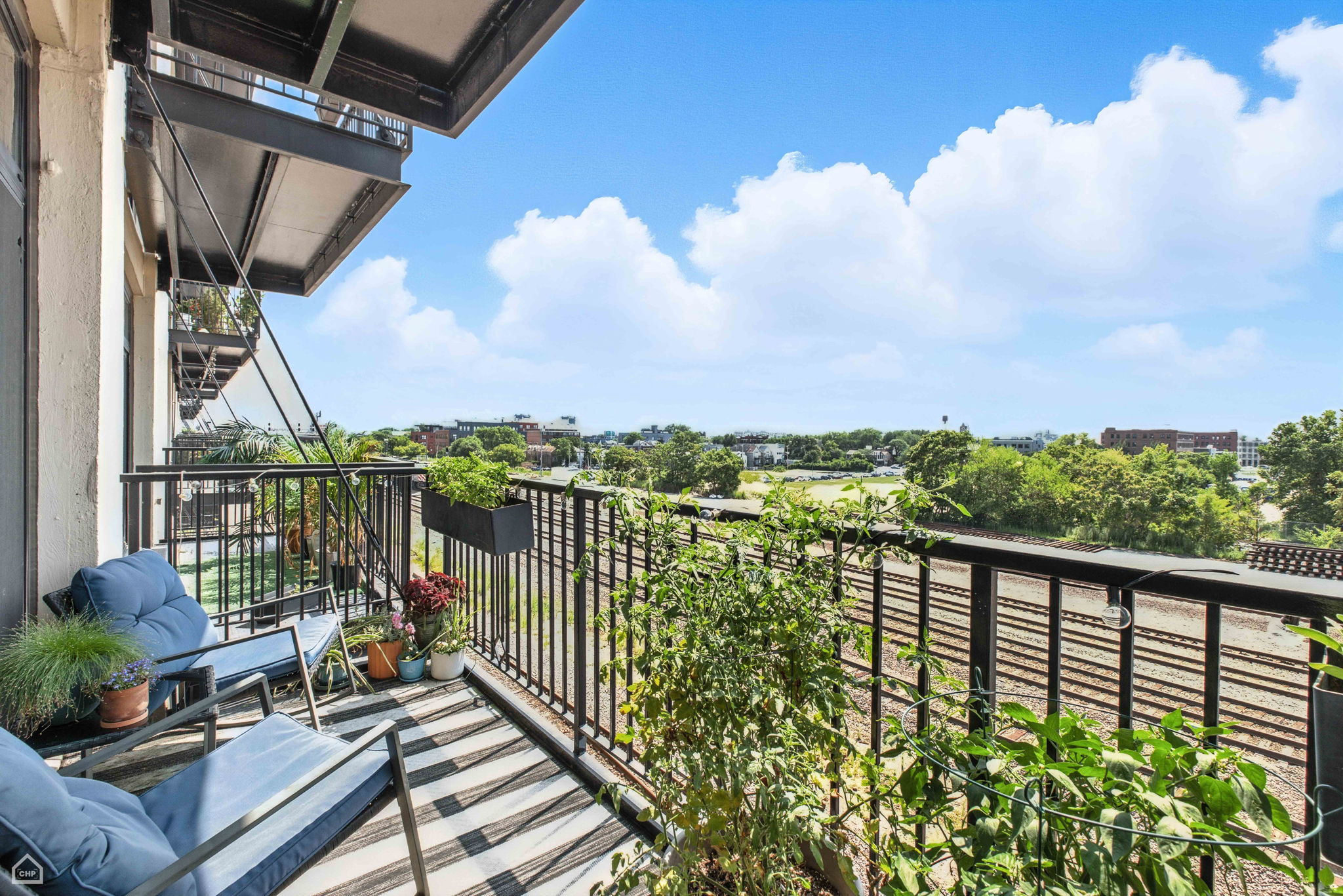 1524 S Sangamon St 414S_012