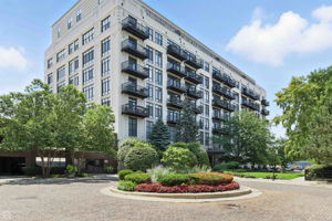 1524 S Sangamon St 414S_003