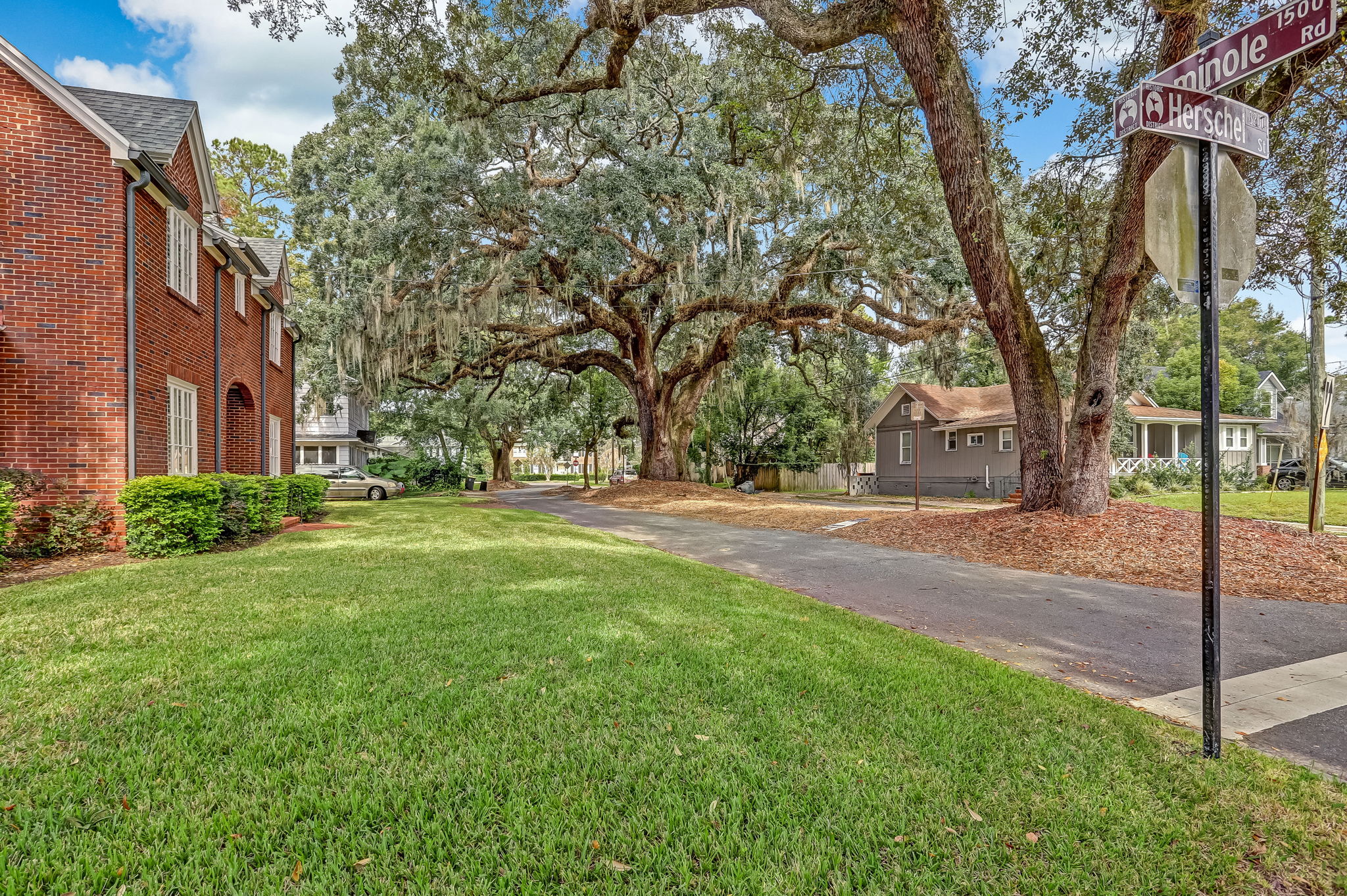 Seminole/Herschel Corner Lot