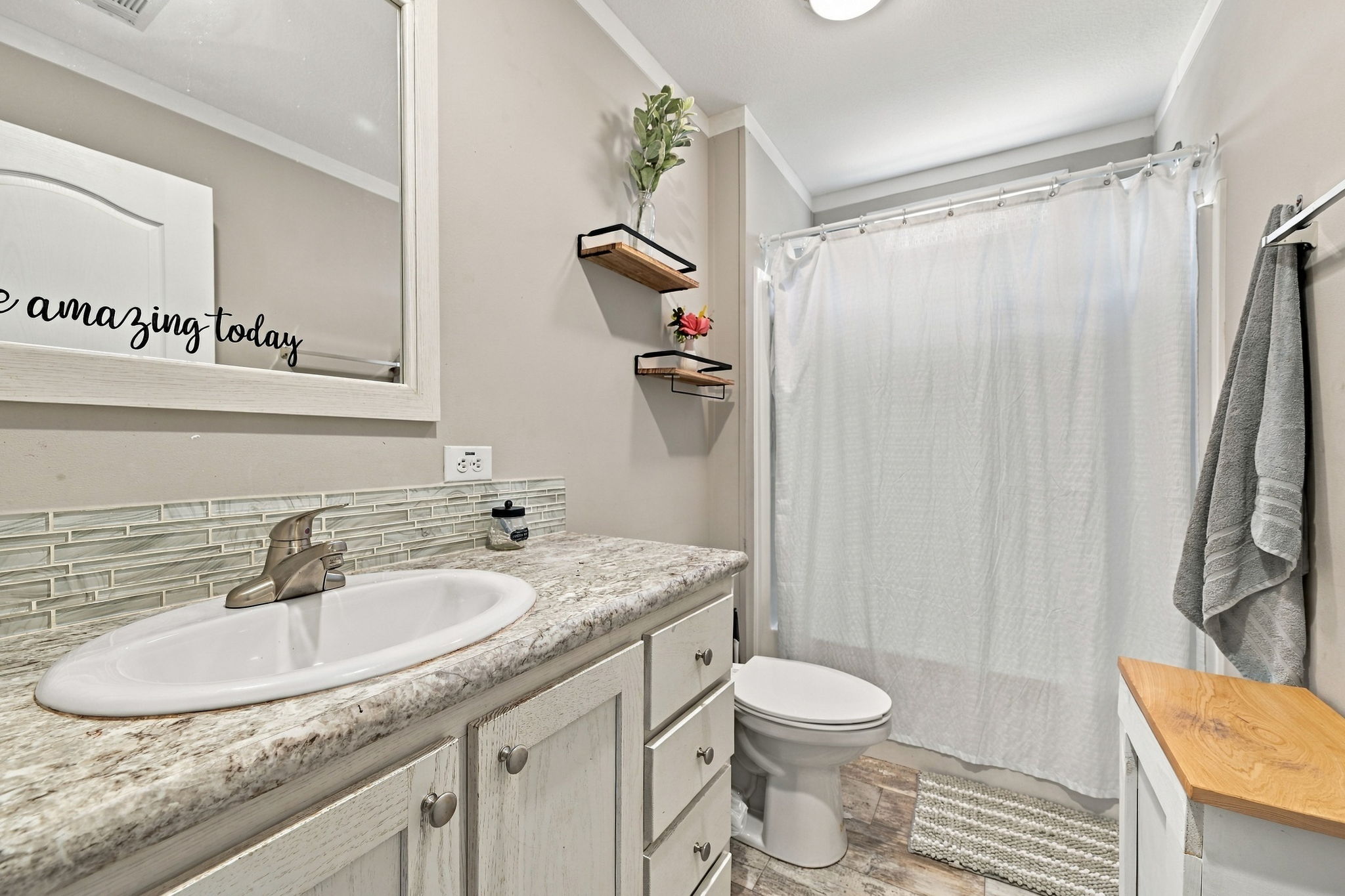 Bathroom2