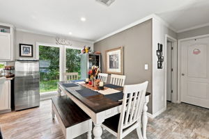 Dinng Room1